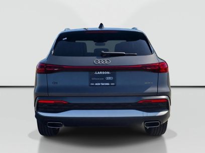 Certified 2025 Audi Q5 Premium w/ Premium Plus