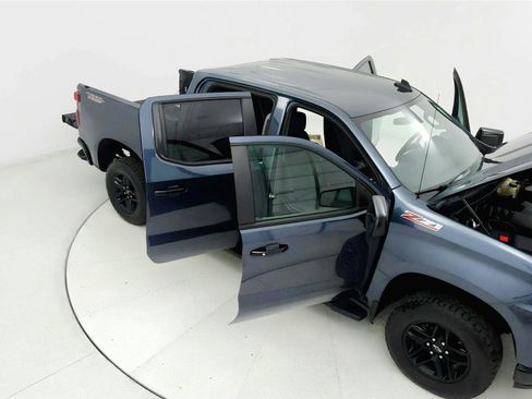 Used 2021 Chevrolet Silverado 1500 LT Trail Boss w/ Convenience Package II AWD/4WD image 24
