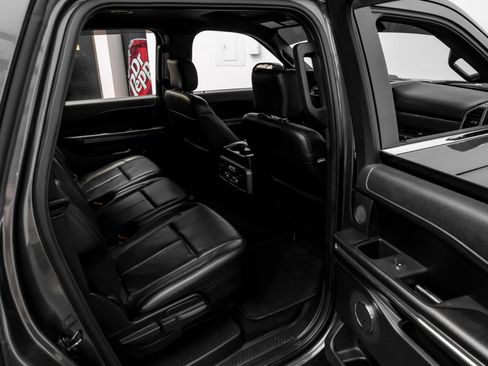 Used 2018 Ford Expedition Max XLT w/ Equipment Group 202A image 38