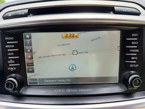 Used 2017 Kia Sorento SX AWD/4WD image 32