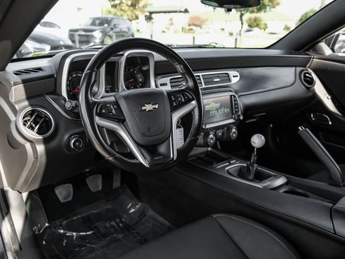 Used 2014 Chevrolet Camaro SS image 13