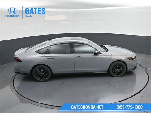 New 2025 Honda Accord SE image 39