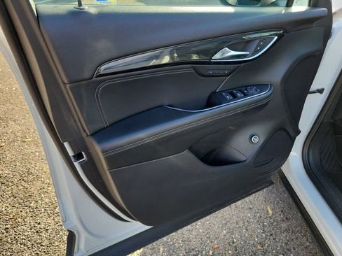 Certified 2023 Buick Envision Essence FWD image 20