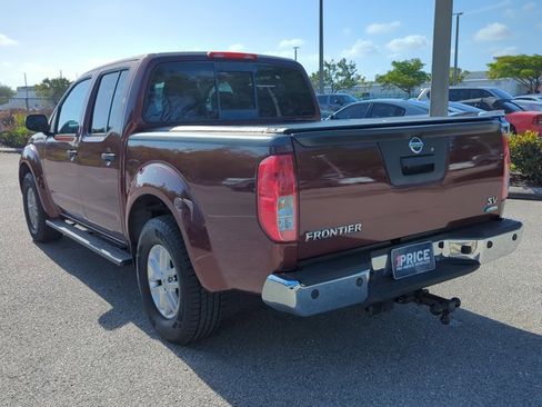 Used 2017 Nissan Frontier SV w/ SV Value Truck Package image 8