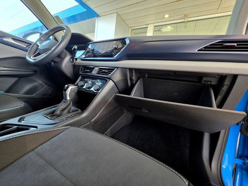 Used 2023 Volkswagen Taos SE FWD image 57