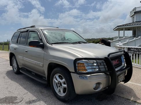 Used 2002 GMC Envoy SLT image 3