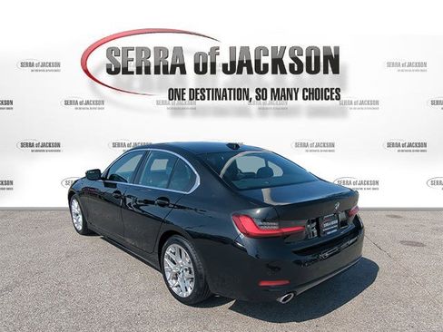Used 2025 BMW 330i Sedan image 7
