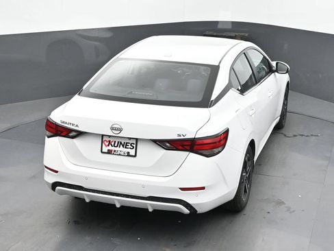 Used 2024 Nissan Sentra SV FWD image 31