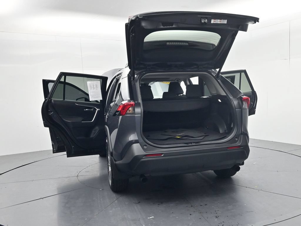 Used 2025 Toyota RAV4 XLE w/ Convenience Package FWD image 60