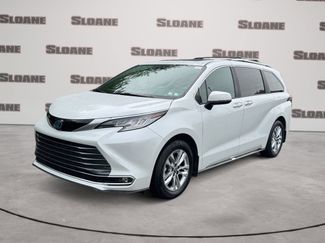 Used 2025 Toyota Sienna Limited AWD/4WD video 1