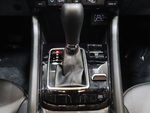 Used 2024 Jeep Compass Latitude image 40