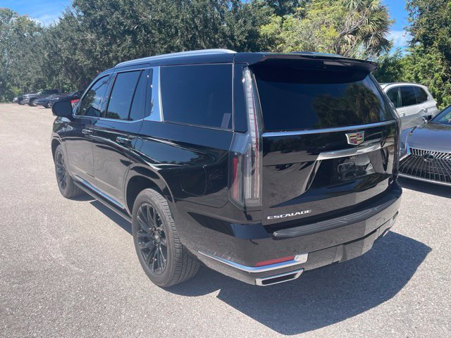 Used 2025 Cadillac Escalade Premium Luxury w/ Touring Package AWD/4WD image 4