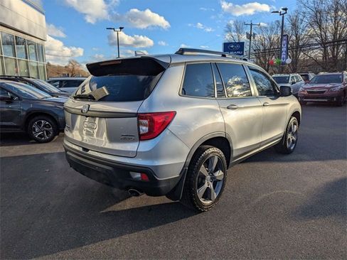 Used 2021 Honda Passport Touring image 3