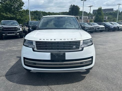 Certified 2025 Land Rover Range Rover SE AWD/4WD image 15