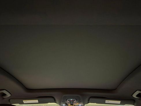 Used 2023 Audi Q5 2.0T Prestige AWD/4WD image 21