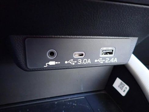 Certified 2026 Subaru Forester Premium w/ Base/Premium Package image 19