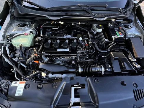 Used 2017 Honda Civic Touring image 26