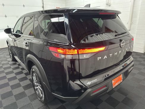 Used 2025 Nissan Pathfinder S AWD/4WD image 8