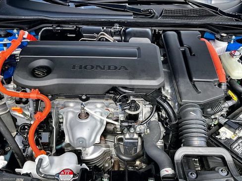 Certified 2025 Honda Civic Sport Touring image 21