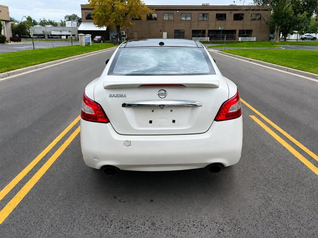 Used 2010 Nissan Maxima 3.5 SV w/ Premium Pkg FWD image 4