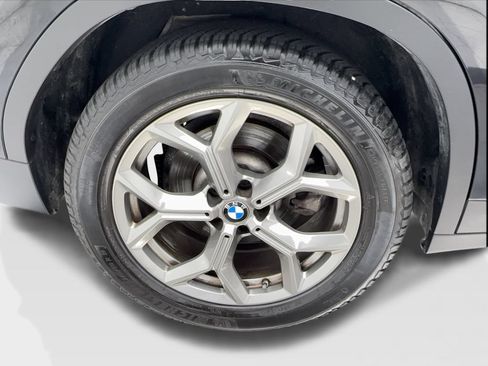 Used 2024 BMW X3 sDrive30i RWD image 16