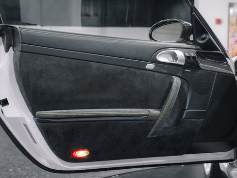 Used 2008 Porsche 911 GT2 image 13