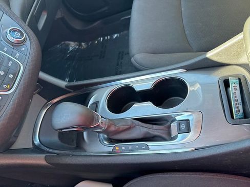 Used 2023 Chevrolet Malibu LT image 24