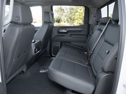 New 2026 GMC Sierra 1500 SLT w/ SLT Premium Plus Package image 74