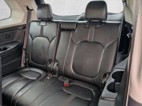 Used 2023 Honda Pilot EX-L image 19