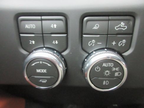 New 2026 GMC Sierra 2500 Denali Ultimate image 18