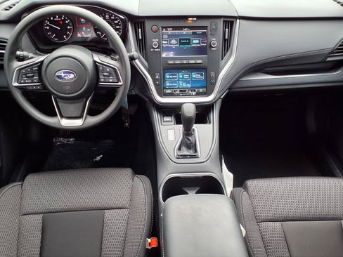 Certified 2025 Subaru Outback AWD/4WD image 4
