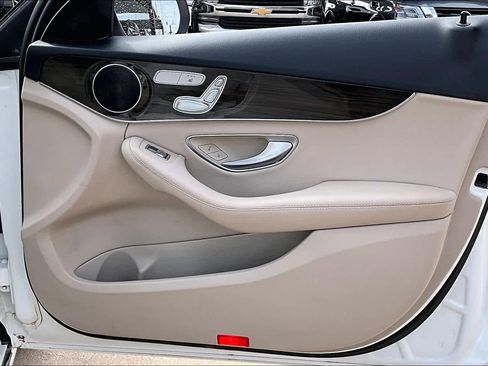 Used 2020 Mercedes-Benz C 300 4MATIC Sedan image 24