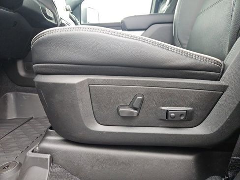 New 2026 RAM 3500 Laramie image 33