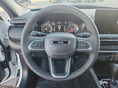 New 2026 Jeep Compass Latitude w/ Quick Order Package 29K image 10