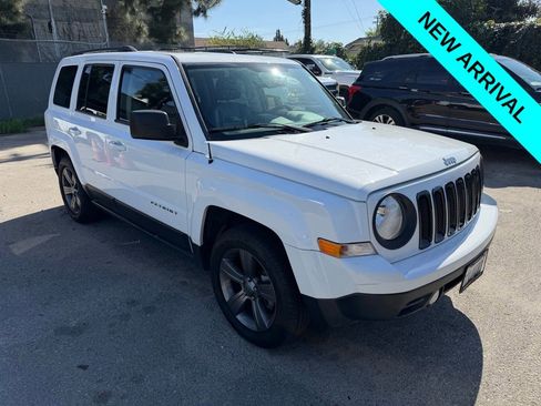 Used 2015 Jeep Patriot High Altitude image 2