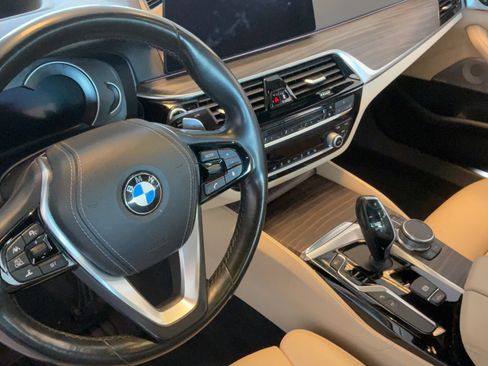 Used 2017 BMW 540i RWD image 29