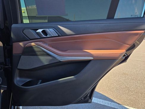 Used 2020 BMW X7 xDrive40i w/ Premium Package image 60