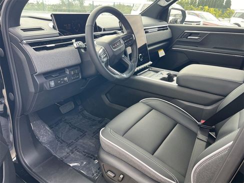 New 2026 GMC Sierra EV Elevation image 9