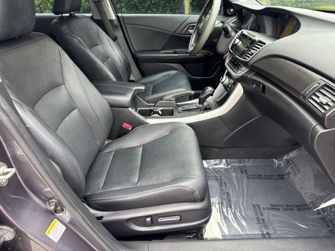 Used 2015 Honda Accord EX-L image 13