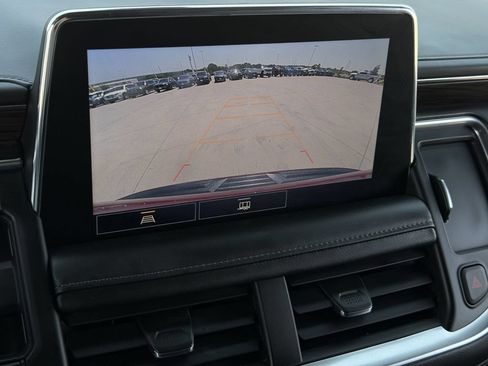 Used 2021 Chevrolet Tahoe Z71 w/ Rear Media and Nav Package AWD/4WD image 17