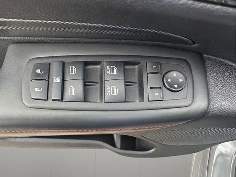 Used 2024 Dodge Durango GT AWD/4WD image 14