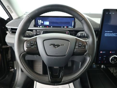 Used 2021 Ford Mustang Mach-E Premium image 10