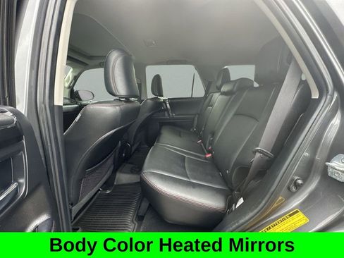 Used 2020 Toyota 4Runner Venture w/ Moonroof Package AWD/4WD image 16