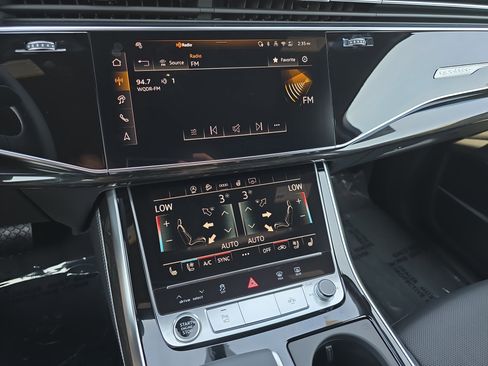 New 2026 Audi Q7 3.0T Premium Plus AWD/4WD image 23