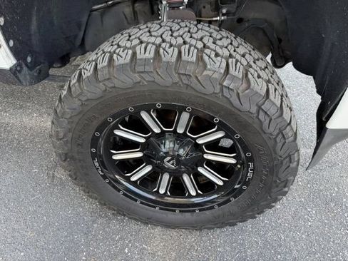 Used 2019 Chevrolet Silverado 2500 High Country w/ Duramax Plus Package AWD/4WD image 9