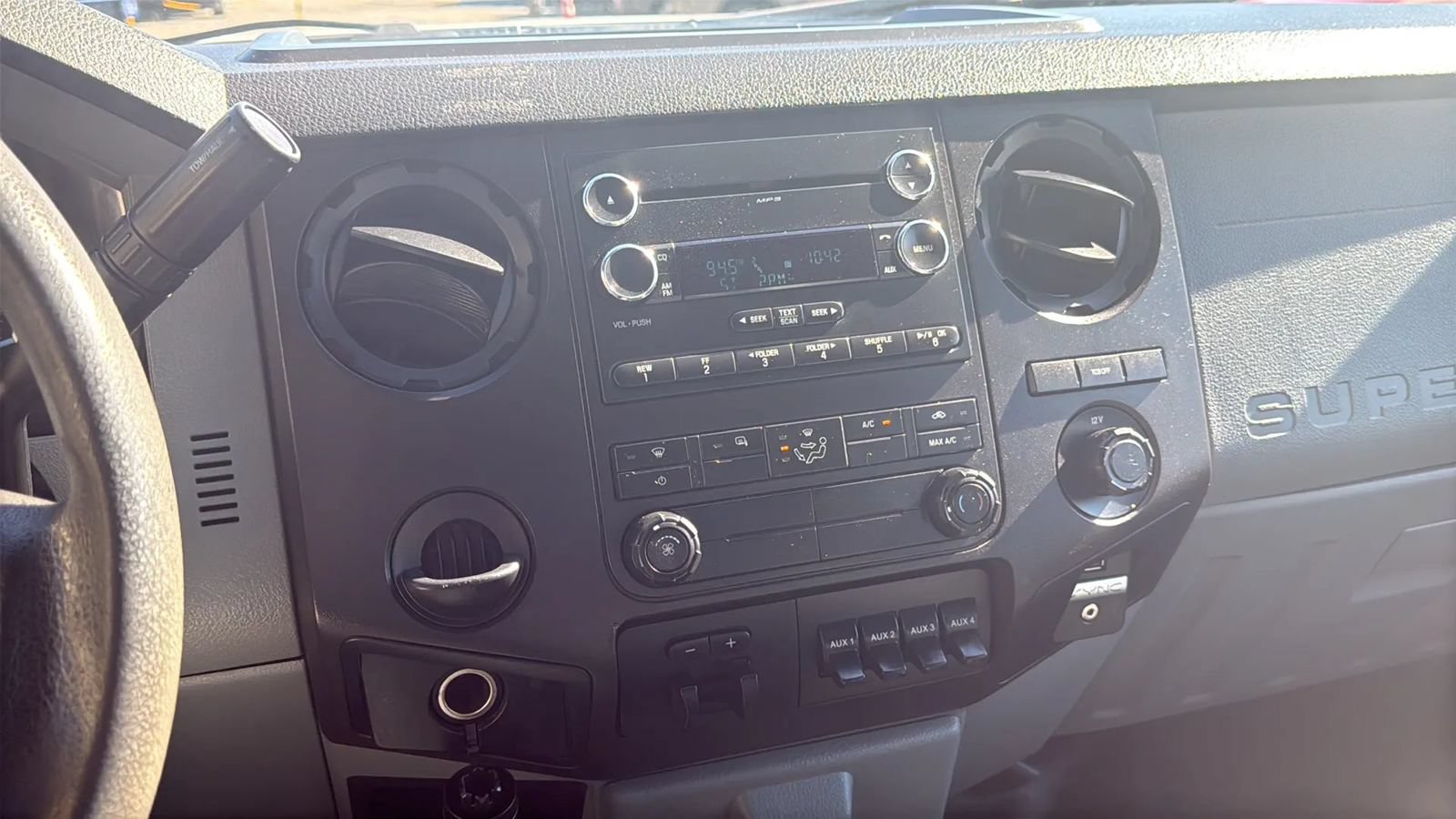 Used 2016 Ford F550 2WD Crew Cab Super Duty image 16