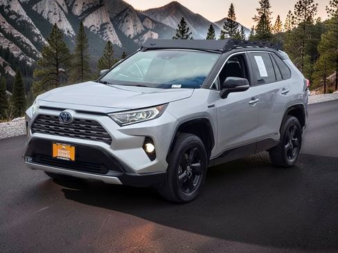Used 2021 Toyota RAV4 XSE w/ XSE Grade Weather Package AWD/4WD image 4