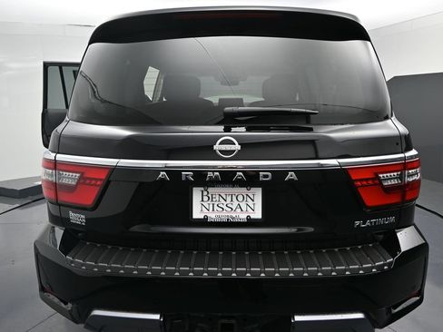 Used 2024 Nissan Armada Platinum w/ Captain's Chairs Package image 11