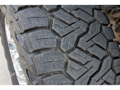 Used 2019 GMC Sierra 2500 Denali w/ Duramax Plus Package image 27