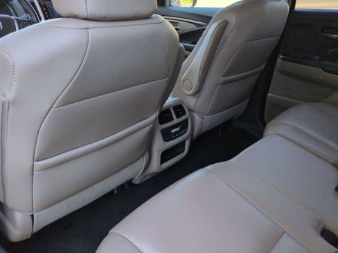 Used 2017 Honda Pilot EX-L image 18